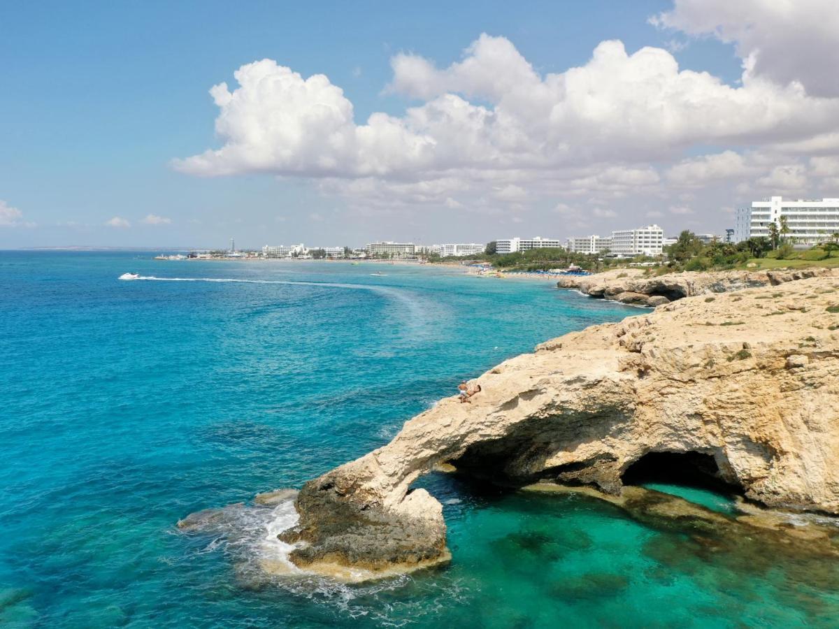 Sanders Mythical Blue Villas Paralimni Dış mekan fotoğraf