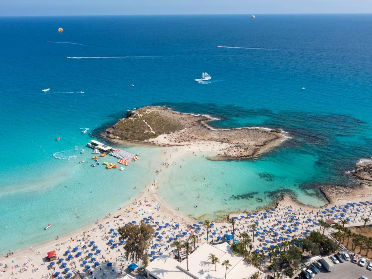 Sanders Mythical Blue Villas Paralimni Dış mekan fotoğraf