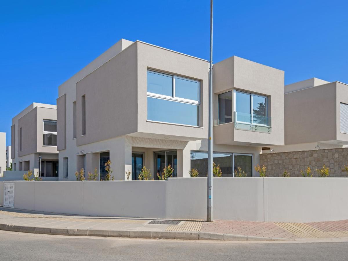 Sanders Mythical Blue Villas Paralimni Dış mekan fotoğraf
